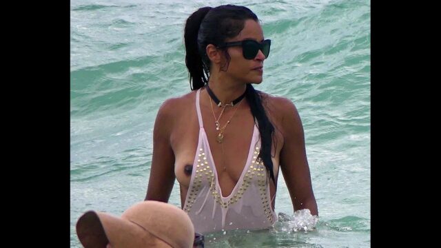 Claudia Jordan nude video on the beach is hot viral!!!